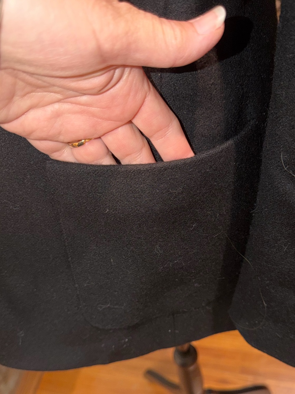 Ralph Lauren Crested Black Blazer - Picture 4 of 9